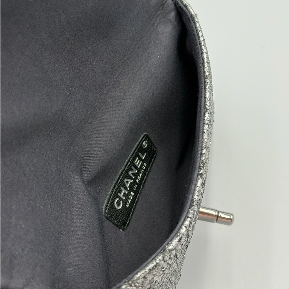 Chanel Mixed Metallic and lambskin double Pochette - Picture 10 of 13